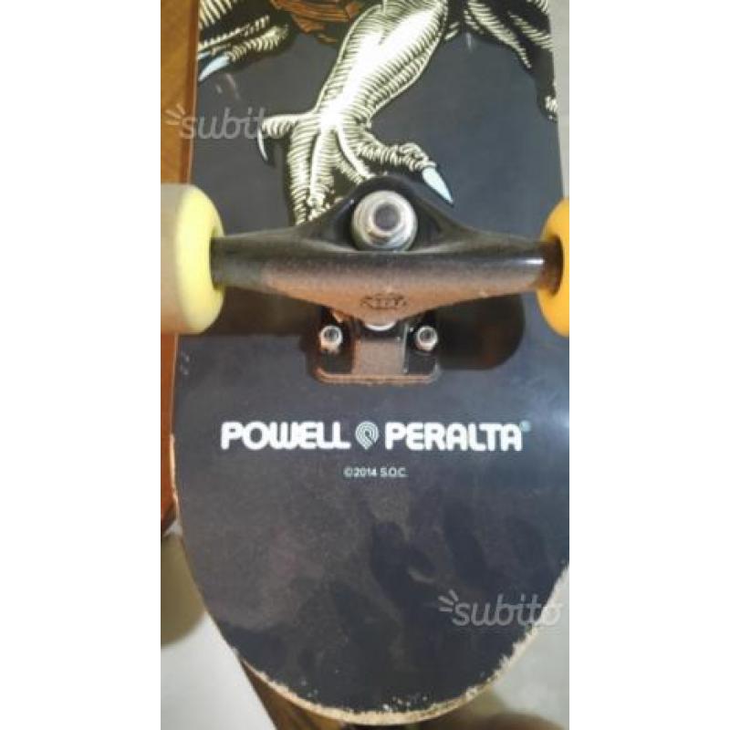 Skateboard powell peralta